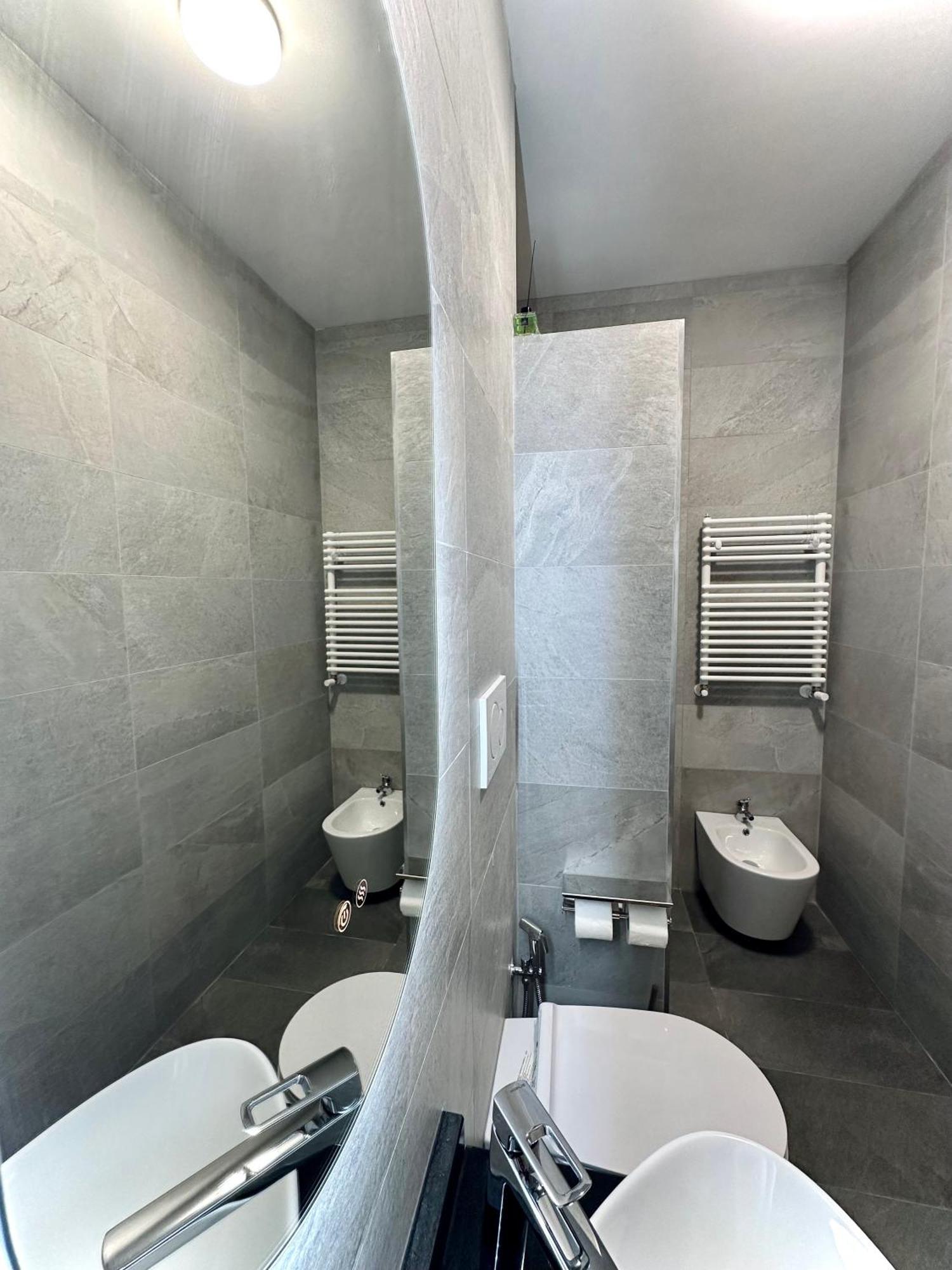 Domus House Hotel Roma Exterior foto
