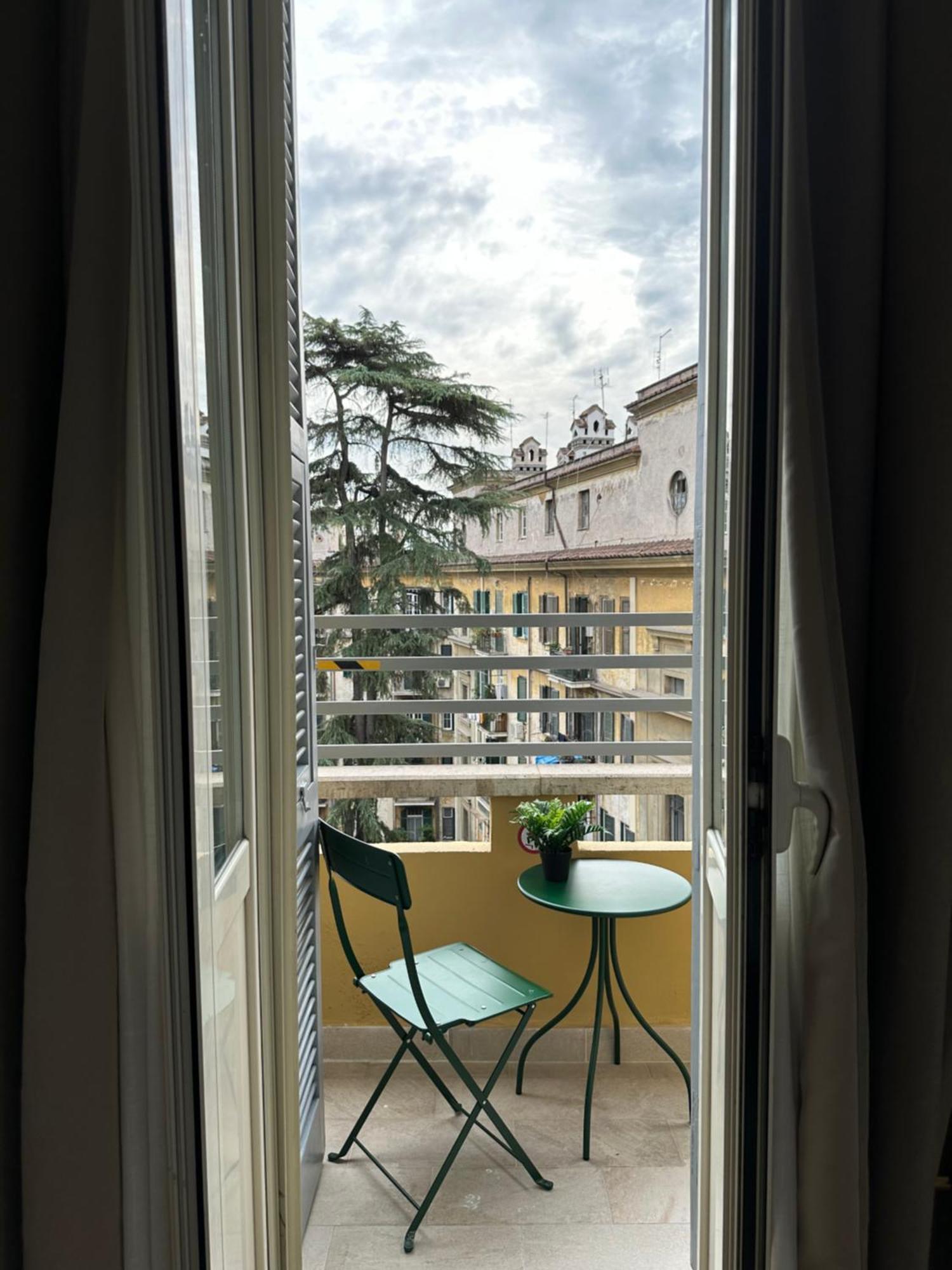 Domus House Hotel Roma Exterior foto